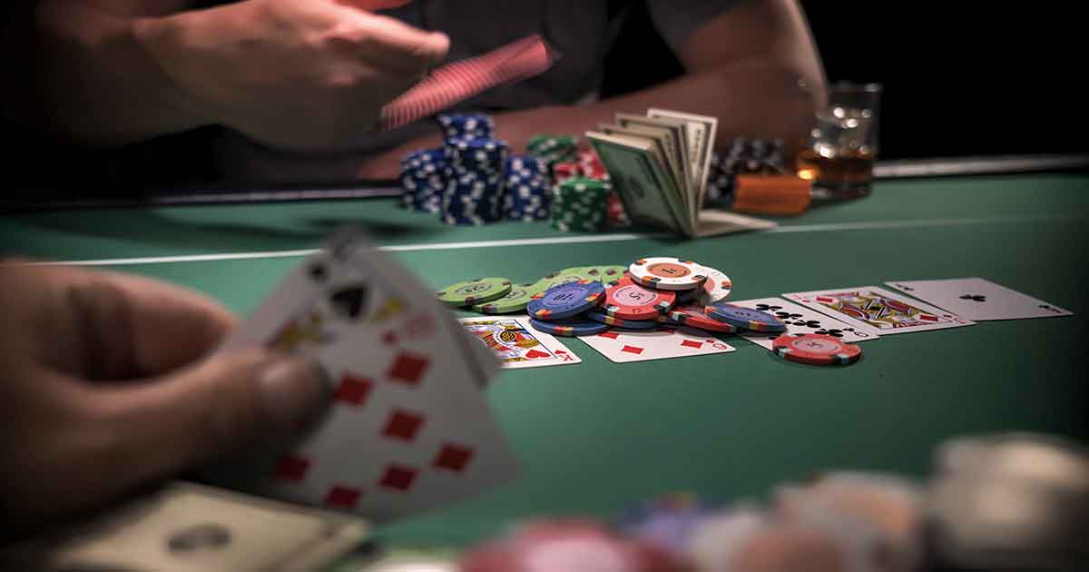 Chơi poker như thế nào để luôn thắng? Mẹo hay từ dân chuyên